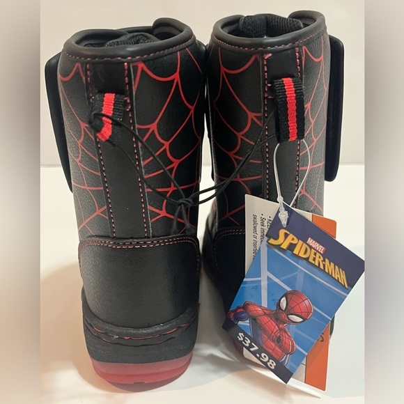 Marvel Spider-Man Themed Kids Boys Warm Winter Velcro Light-Up Boots Size 6 - Picture 4 of 9